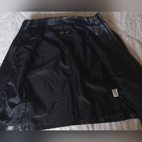 Faux leather jacket. Size S - Picture 13 of 13